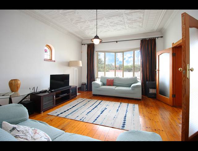 3 BEDROOM HOUSE FOR SALE IN KENSINGTON